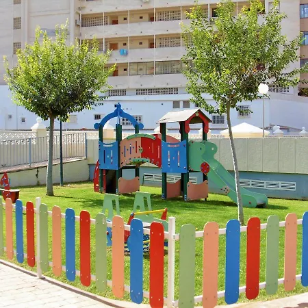 Gemelos 22-3-1c דירה